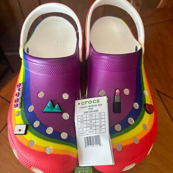 Crocs Unisex Classic Clogs Rainbow Multi Color Size M(12) - Picture 3 of 13